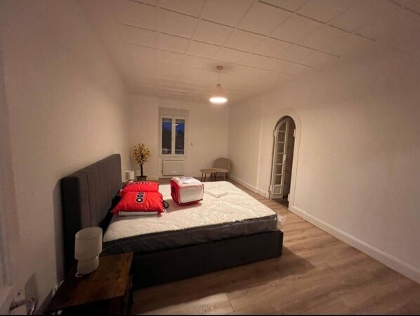 2 bedrooms, free WiFi, bed sheets