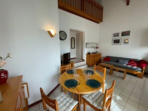 Interior - Quiet apartment near city center - 4 guests (Capbreton)