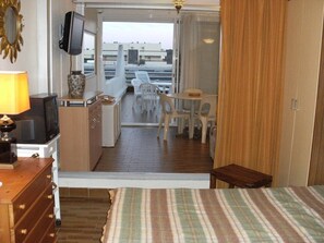 1 bedroom - Studio Héliopolis F 28 - 4 people (AGDE)