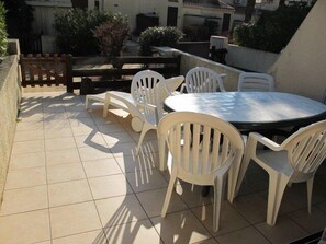 Outdoor dining - Villa Heliovillage HV 93 - 6 people (AGDE)