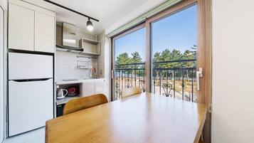 Camera Basic, 1 camera da letto (Room 202 (Ocean View)) | 1 camera, Wi-Fi gratuito