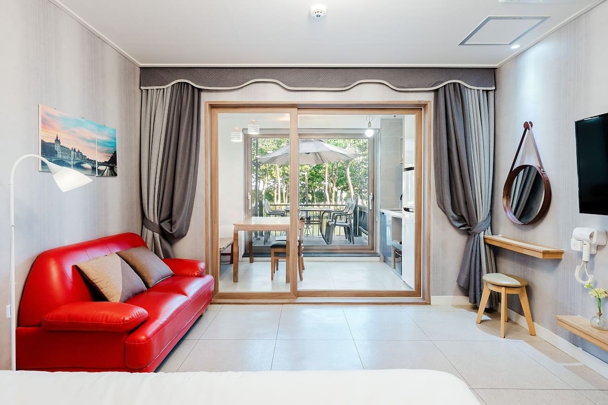 Basic Room, 1 Bedroom (Room 105 (Ocean View)) | 1 bilik tidur, Wi-fi percuma 