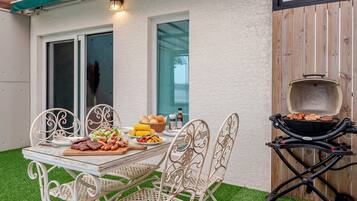 Basic Room, 1 Bedroom (Pool Villa 3 (Private Pet Pool Villa)) | 1 bedroom, WiFi (free)