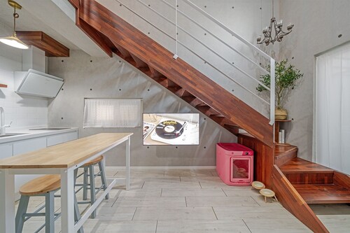 Taean Badameong Pet Pool Villa