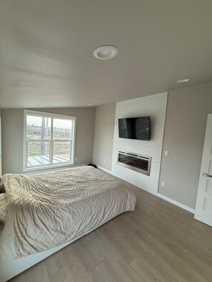 3 habitaciones, tabla de planchar con plancha y wifi gratis 