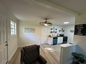 Interior - Rick Seltzer Park-Lockout Duplex-Slp 11-Breakfast UNIT B (panama city beach)