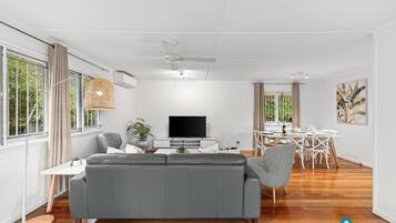 TV, offices