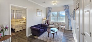 TV connectée, baby-foot, table de tennis de table, livres