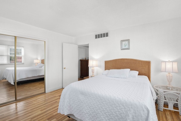 2 bedrooms, iron/ironing board, free WiFi, bed sheets - 🌅 Private Rooftop Deck Retreat | 2BR Coastal Condo at Gulf Winds Resort (Saint Pete Beach)