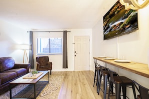 Interior - Gatlinburg Mountain Charm, Walk to DTWN, Sleeps 4, Elevator on Premises (Gatlinburg)