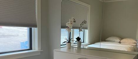 1 chambre, fer et planche Ă repasser, accĂšs Ă Internet, literie fournie