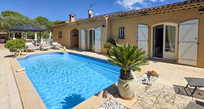 Beautiful home in Roquebrune sur Argens