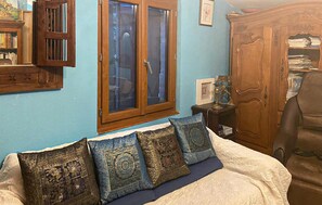 2 bedrooms - Maison abbé avec piscine (Gonfaron)