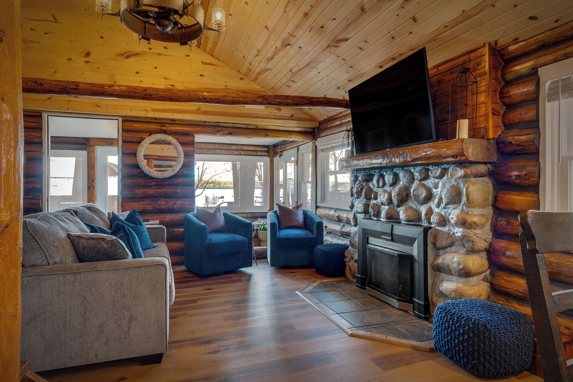 Smart TV, fireplace, books