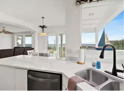 4-Bedroom Villa in Flagler Beach with priority beach access