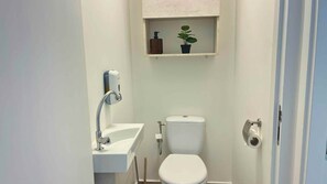 Unclassified image, 5 of 14, button - TAHITI - Maruka City Appartement (Papeete)