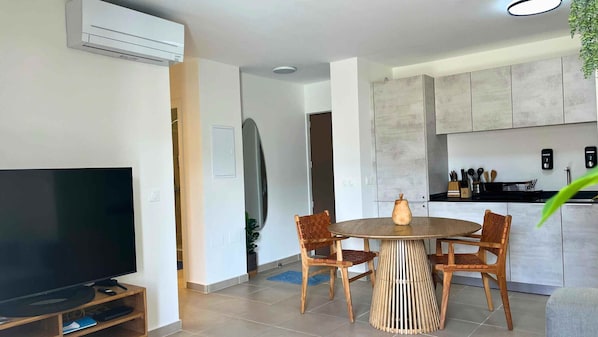 Unclassified image, 1 of 14, button - TAHITI - Maruka City Appartement (Papeete)