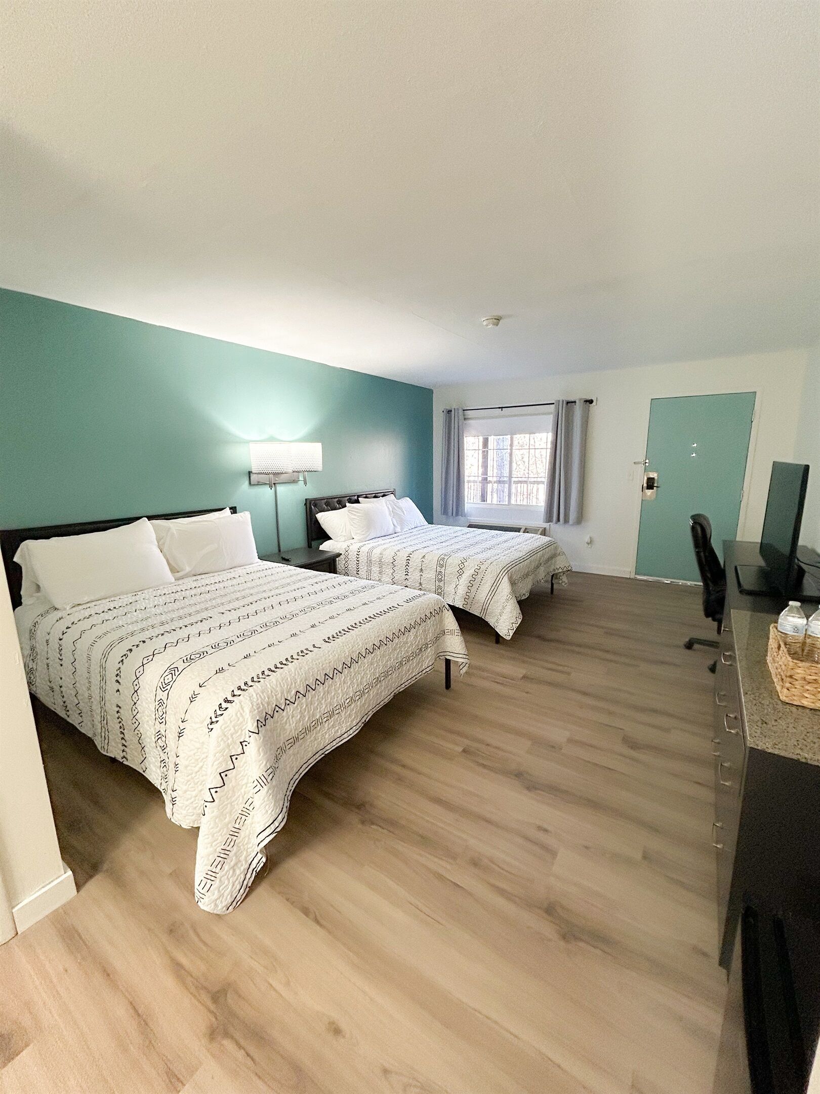 1 habitación, escritorio, wifi gratis y ropa de cama 