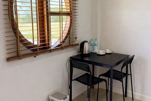 Pemandangan dari bilik