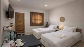 Standaard Twin kamer | Een bureau, gratis wifi, beddengoed