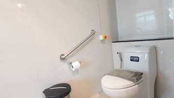 Junior Suite | Bathroom