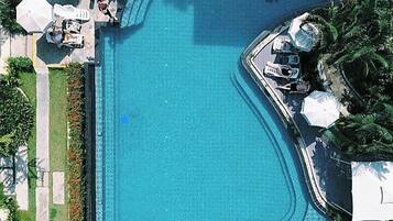 Utomhuspool