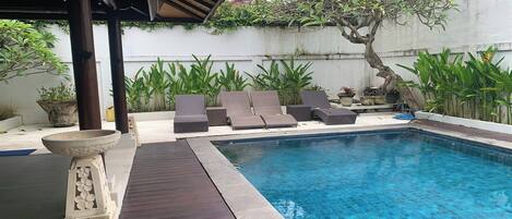 デラックス ルーム プールビュー | 部屋からの景観