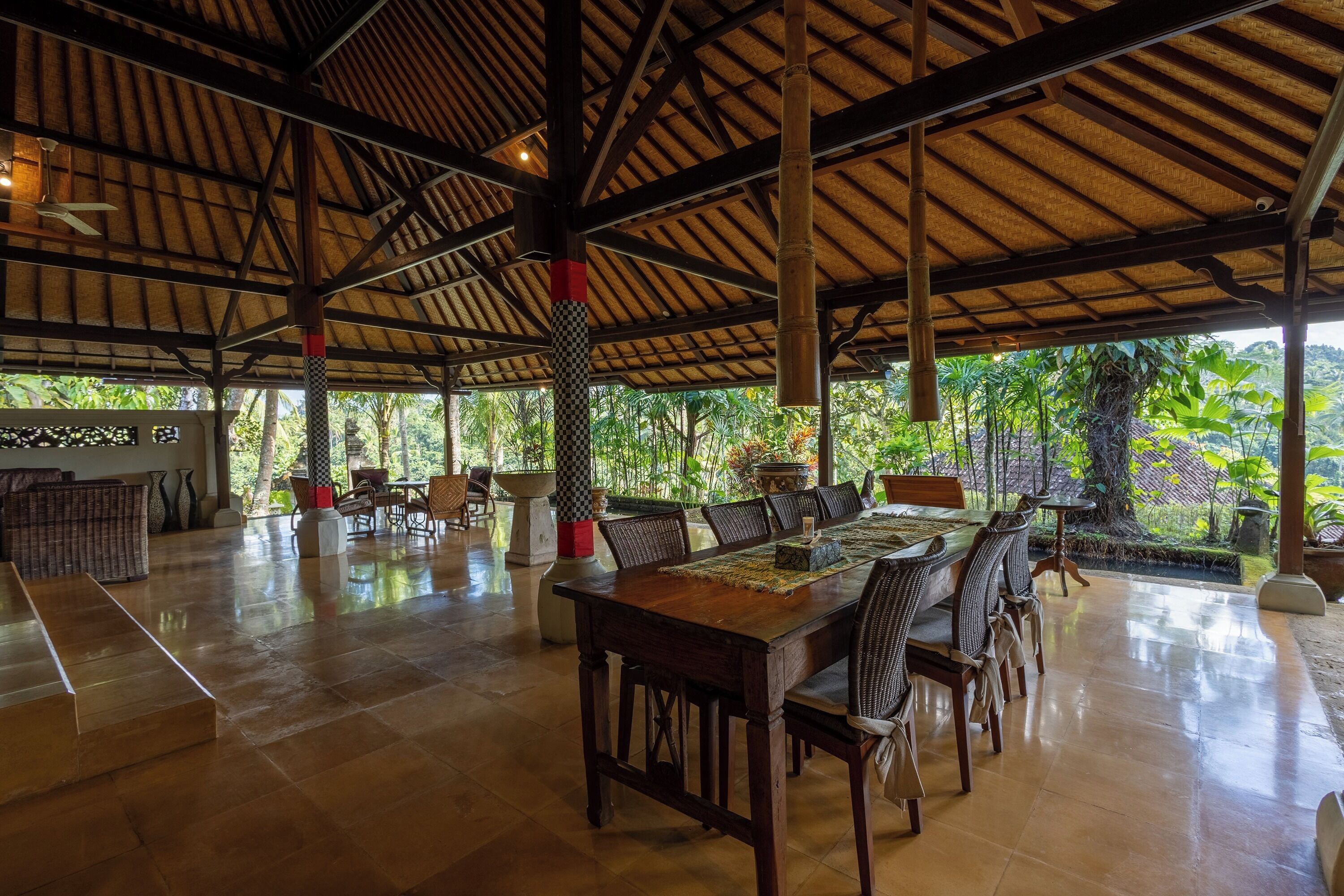 Area sarapan