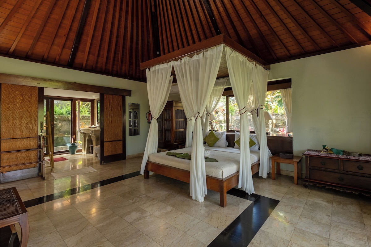 Superior Villa