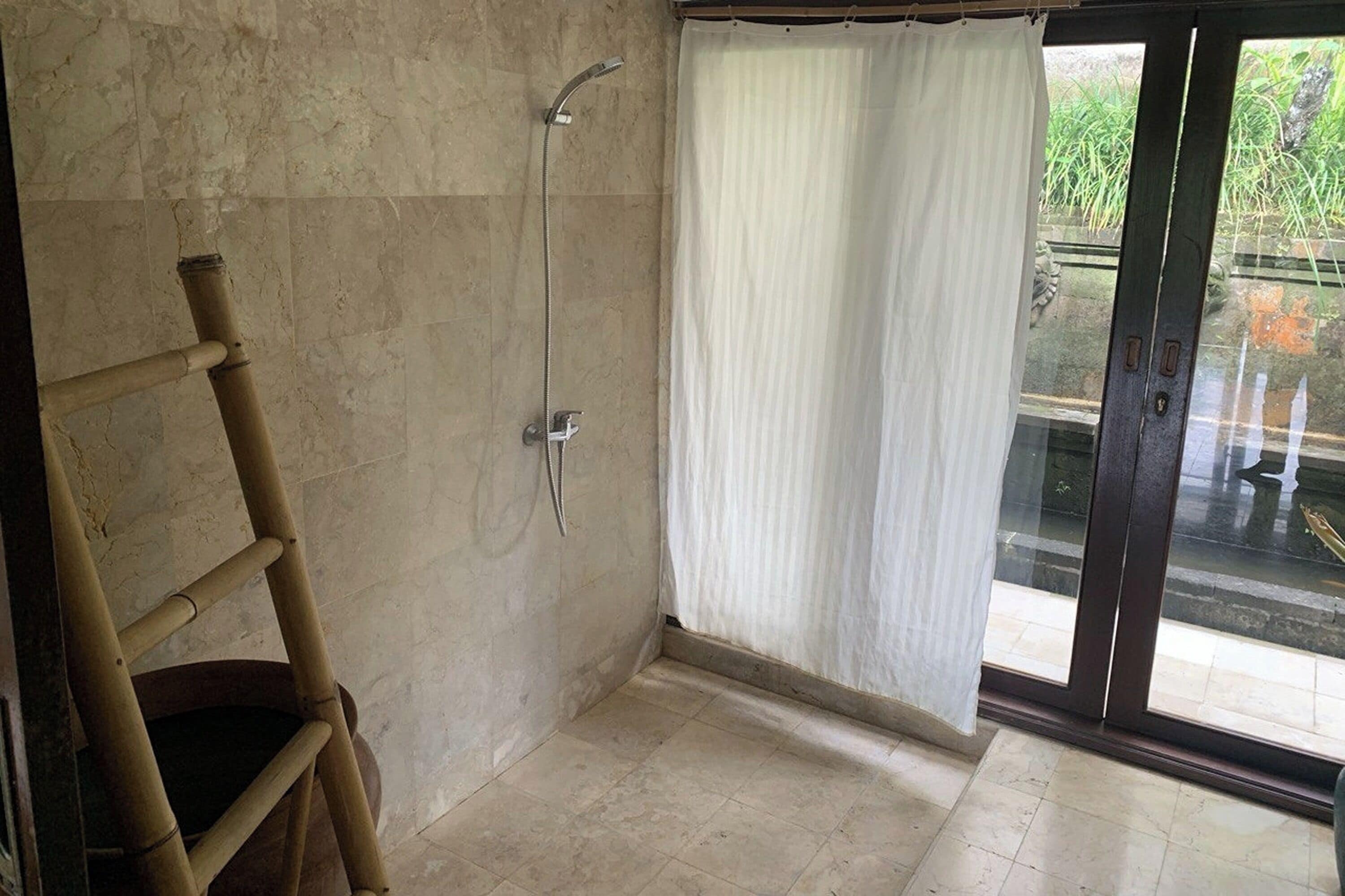 Superior Villa | Bathroom