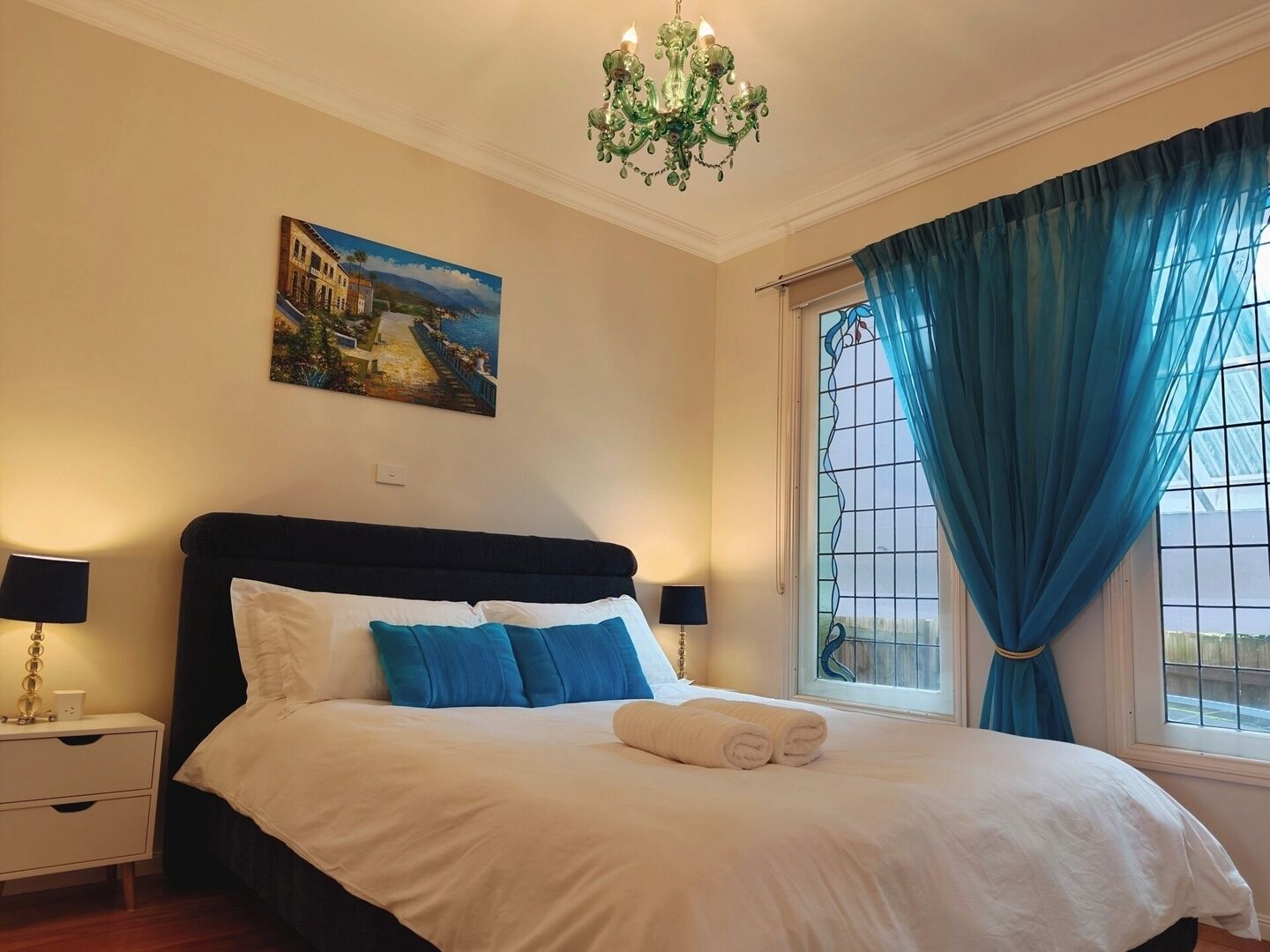 4 Schlafzimmer, Bügeleisen/Bügelbrett, WLAN, Bettwäsche