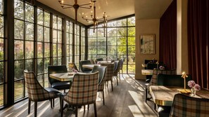 Dining - Two Junior Suite | Hotel Granduca | Charming Suite Near Houston Attractions (Houston)