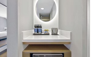 Immagine non classificata, 2 di 25, pulsante