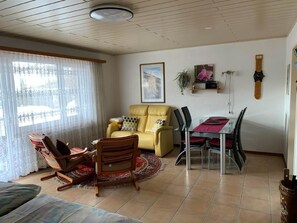 TV - Haus Montanara by Interhome (Leukerbad)