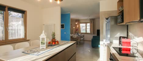 Réfrigérateur, lave-vaisselle