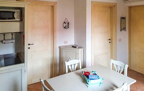 Dining - Cozy home in Aglientu with outdoor swimming pool (Aglientu)