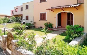 Exterior - Cozy home in Aglientu with outdoor swimming pool (Aglientu)