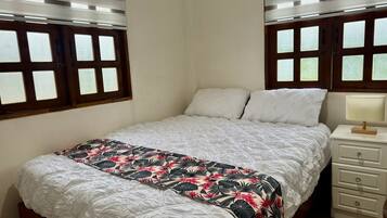 2 slaapkamers, gratis wifi, beddengoed, rolstoeltoegankelijk