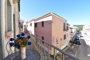 Property grounds - Detached house only 250 m from the sea (Santa Teresa Gallura)