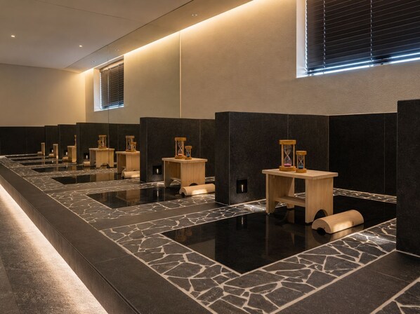 Blackout drapes, soundproofing, free WiFi - Loop Seoul Hotel by Anook Seoul Gangnam 1 (Seoul)