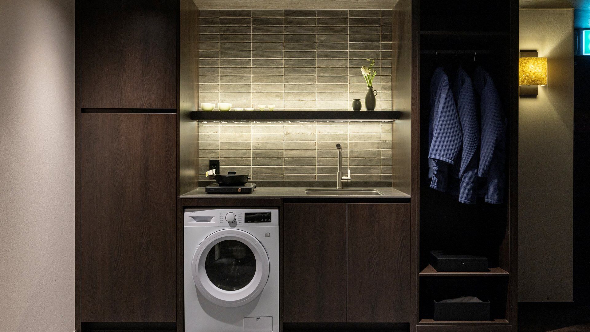 小冰箱、微波爐、爐台