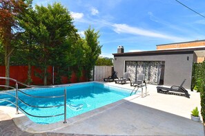 Pool - Studio mit Klimaanlage und Pool (Valbandon)