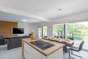 Interior - Holiday apartment with air conditioning and pool (Funtana)