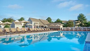 Unclassified image, 5 of 45, button - Amazing and Charming Kingsgate resort (Williamsburg)