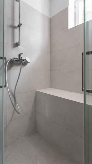 Bathroom - Holiday apartment near the beach (Tkon)