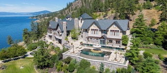 Entire Château in Kelowna, Canada