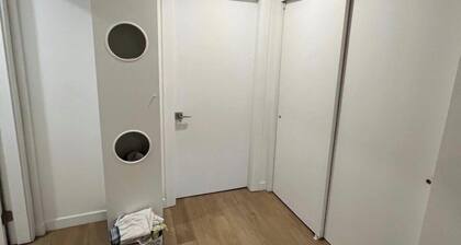 Close to all amenities, beaches, only 30 min to Kelowna and UBC.