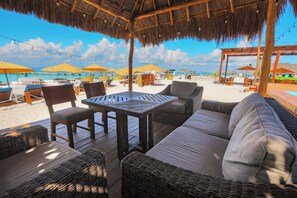 Terrace/patio - Ocean Heaven: New Downtown Condo (Isla Mujeres)