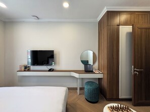 Family Apartment, 2 Bedrooms - CityHouse - Tera The S (Tan Binh)