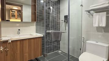 ซีเนียร์อพาร์ทเมนท์, ลานระเบียง, วิวสวน